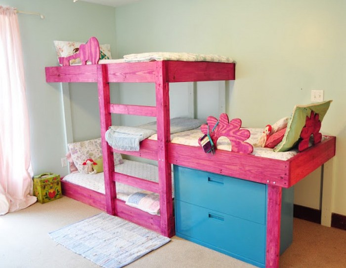 Diy triple bunk bed