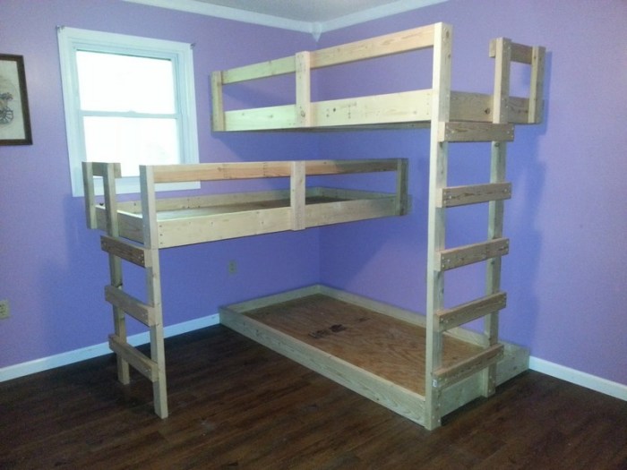 Diy triple bunk bed