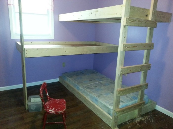 Bunk bed diy triple beds plans small ladder post built easy